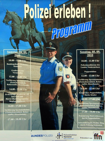
2010/20100905 Bahnhofsvorplatz Polizei erleben/index.html